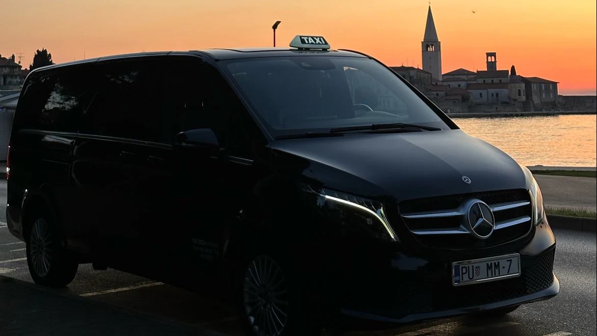Professional Taxi service in Poreč
